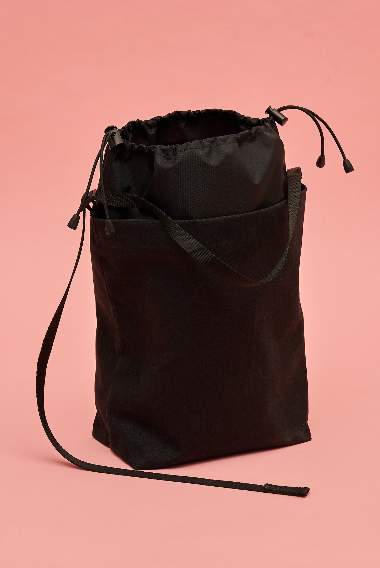 FINE RIBBON BUCKET
