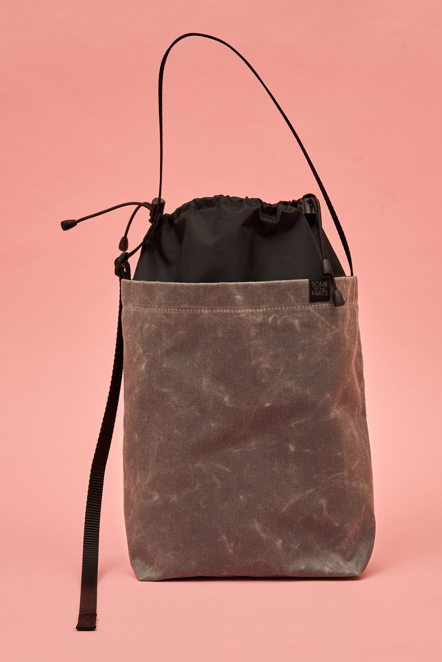 FINE RIBBON BUCKET
