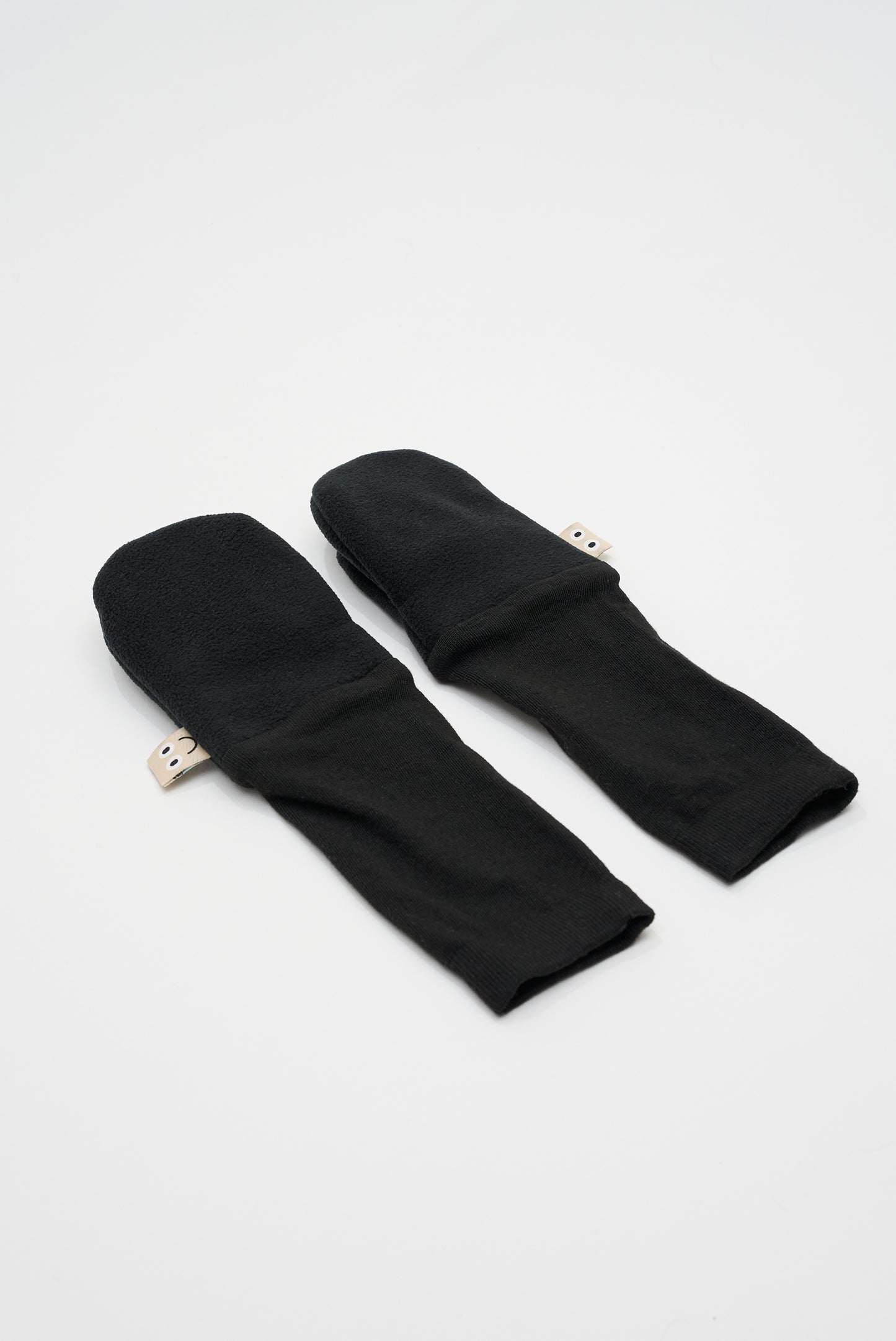 SOFT FLEECE MITTENS -