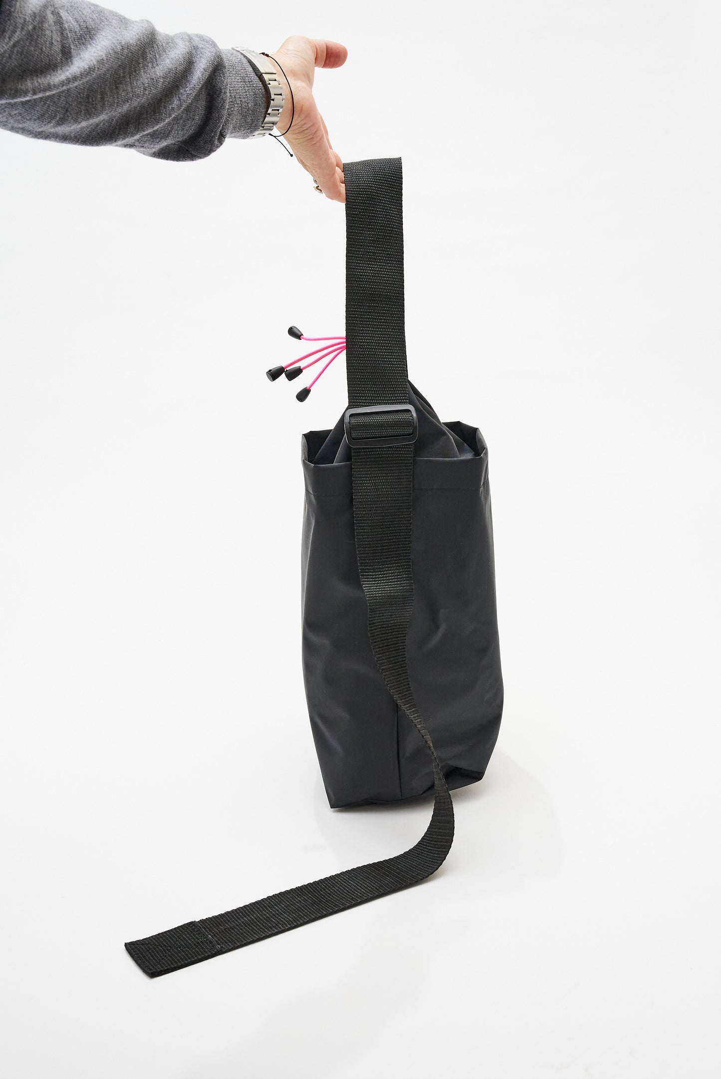 NYLON EDIT - RIBBON BUCKET